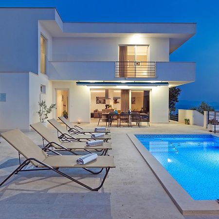 Luxury Villa Mala 伯德古拉 外观 照片